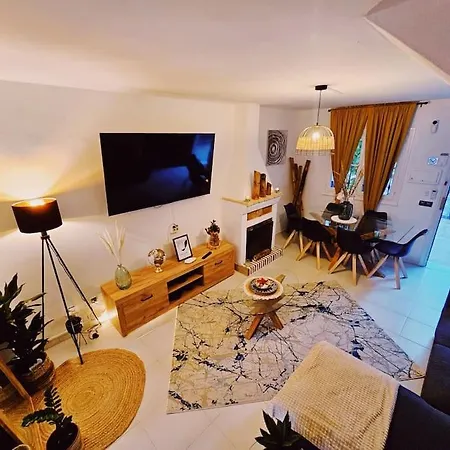 Casa Calma Riscos Hdfm Hotel